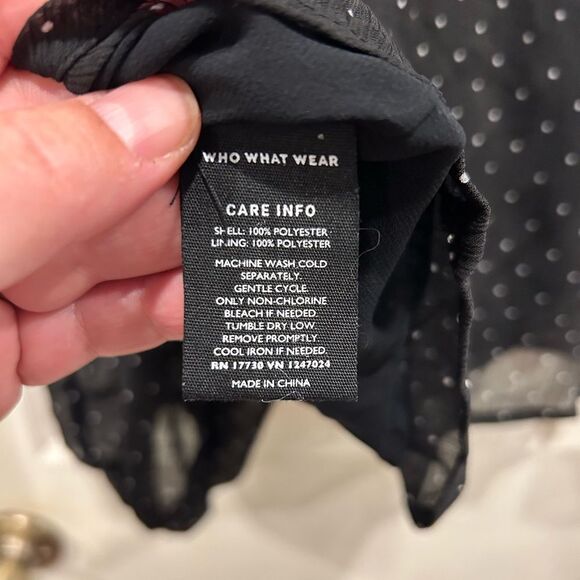 Who What Wear Black and White Polka Dot Balloon Sleeve Size Medium - Picture 5 of 6